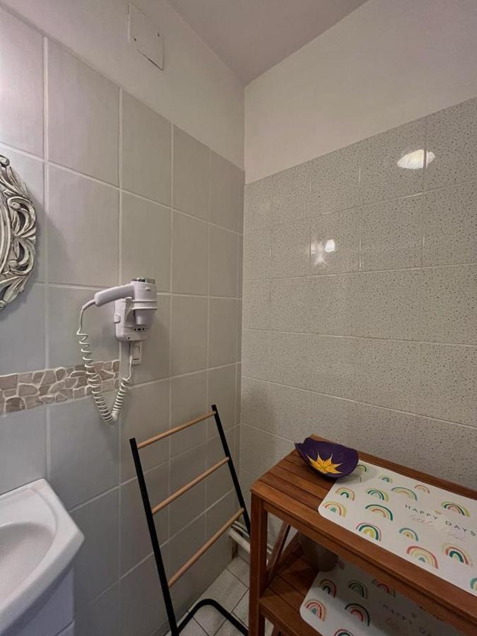 מאנדליה-לה-נאפול Appartement En Rez De Villa Beausite מראה חיצוני תמונה